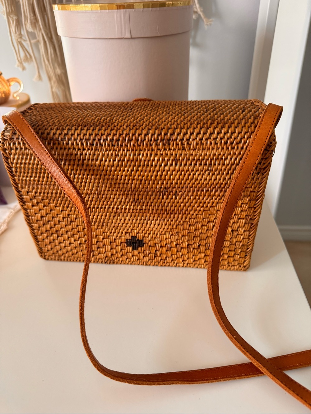 Woven Straw Shoulder Bag in Tan - Picture 2 of 3